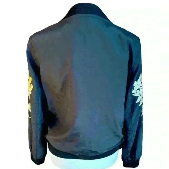 Black bomber jacket with gold embroidery & sequin floral motif Molly Bracken - Picture 2 of 9